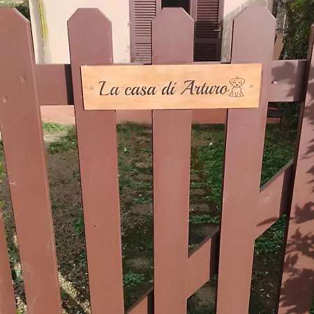 La Casa Di Arturo Pet Friendly Daire Riparbella